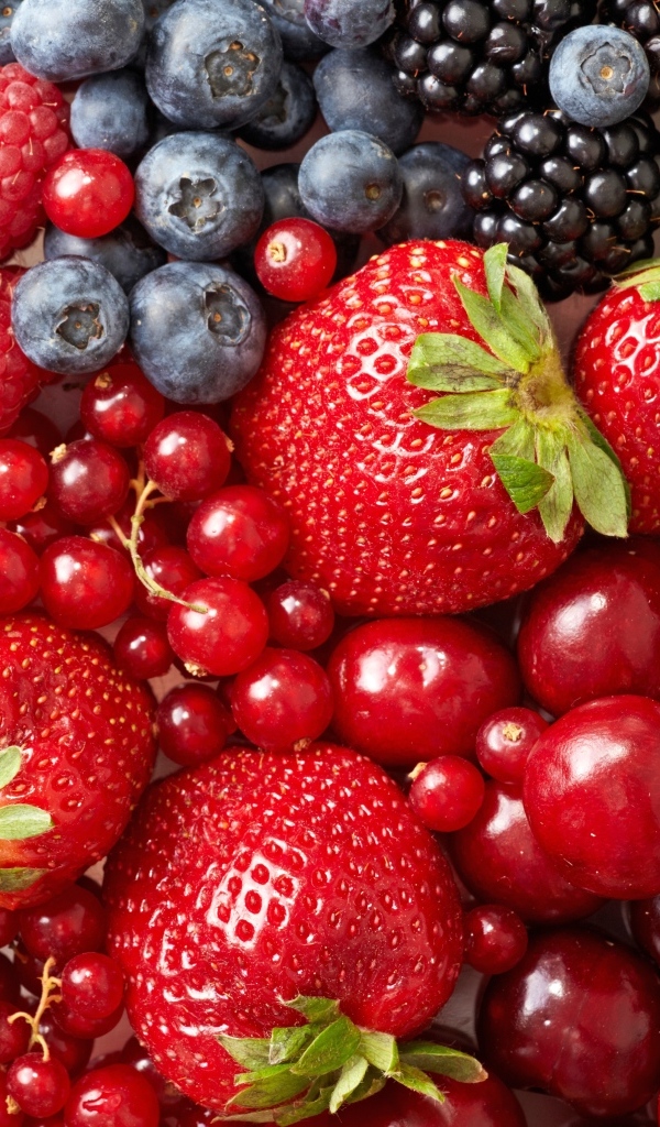 Аппетитные спелые ягоды крупным планом