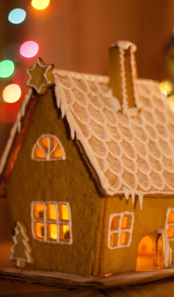 Сладкий пряничный домик на Рождество