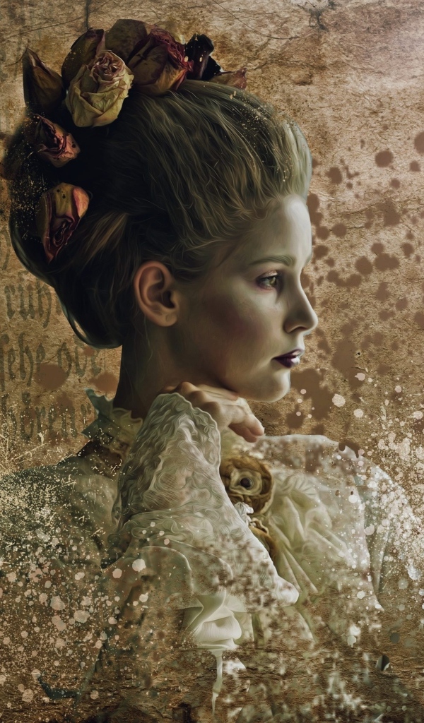 Девушка  в старинном костюме 