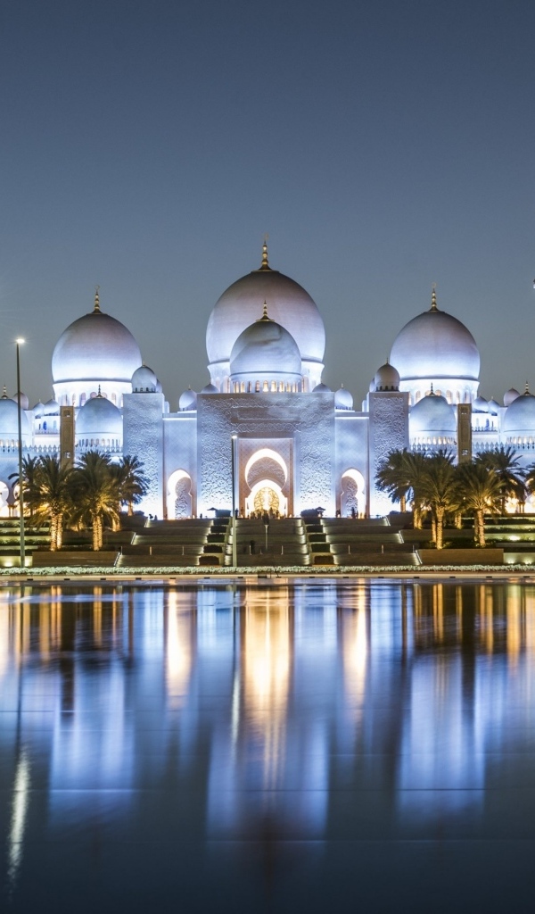 Мечеть шейха Зайда в ночное время, Абу Даби