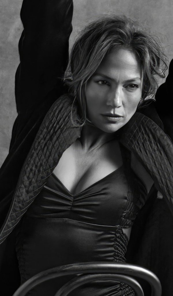 Черно-белое фото актрисы Дженнифер Лопес