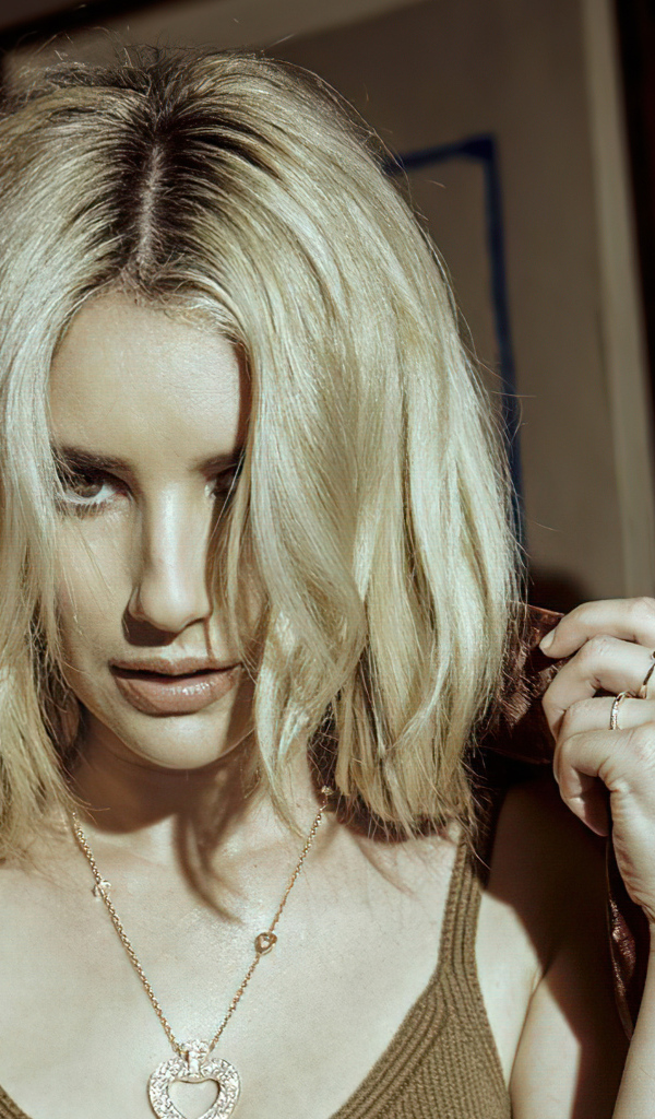 Молодая американская актриса Эмма Робертс