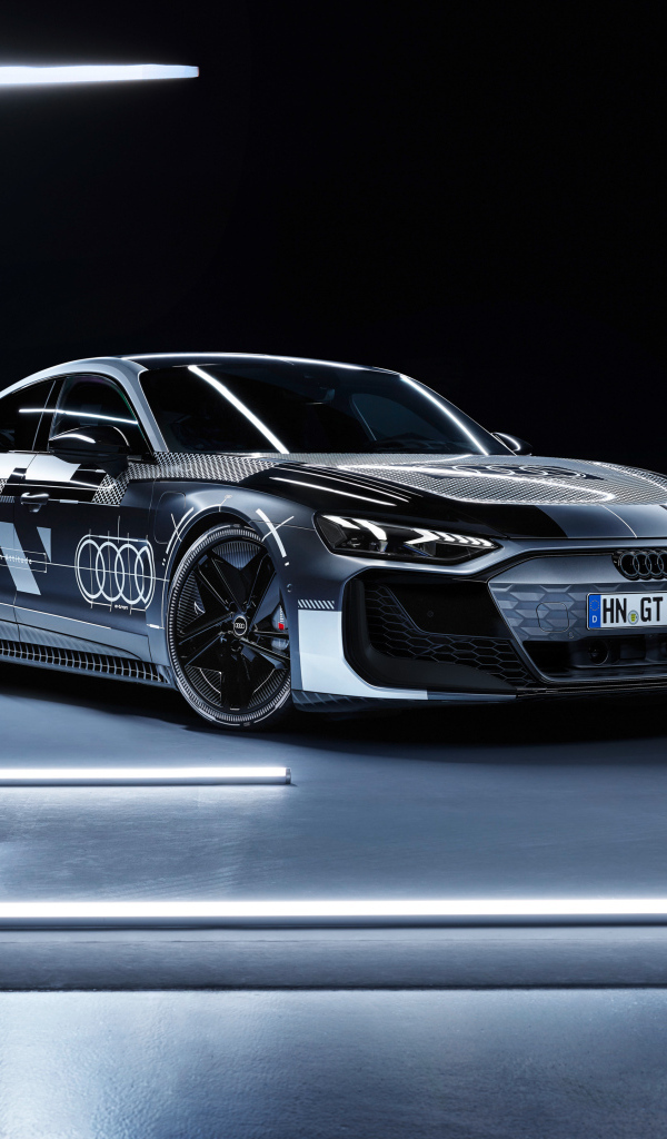 Автомобиль Audi RS E-Tron GT Prototype