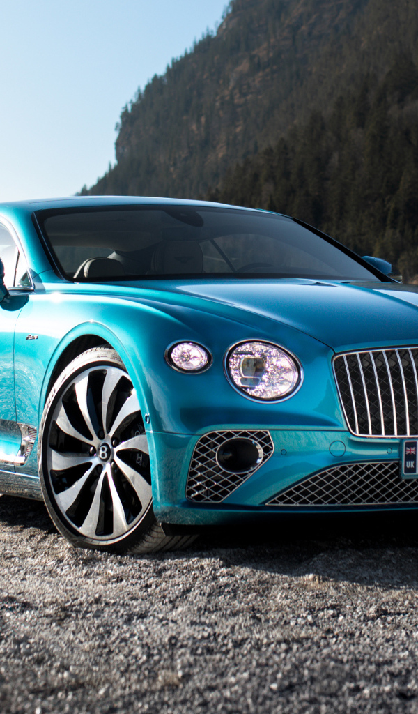 Синий автомобиль Bentley Continental GT Mulliner