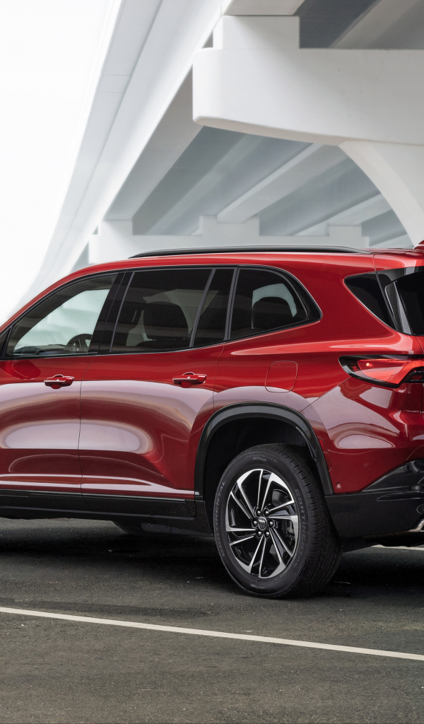 Красный Buick Enclave ST 2025 года вид сзади