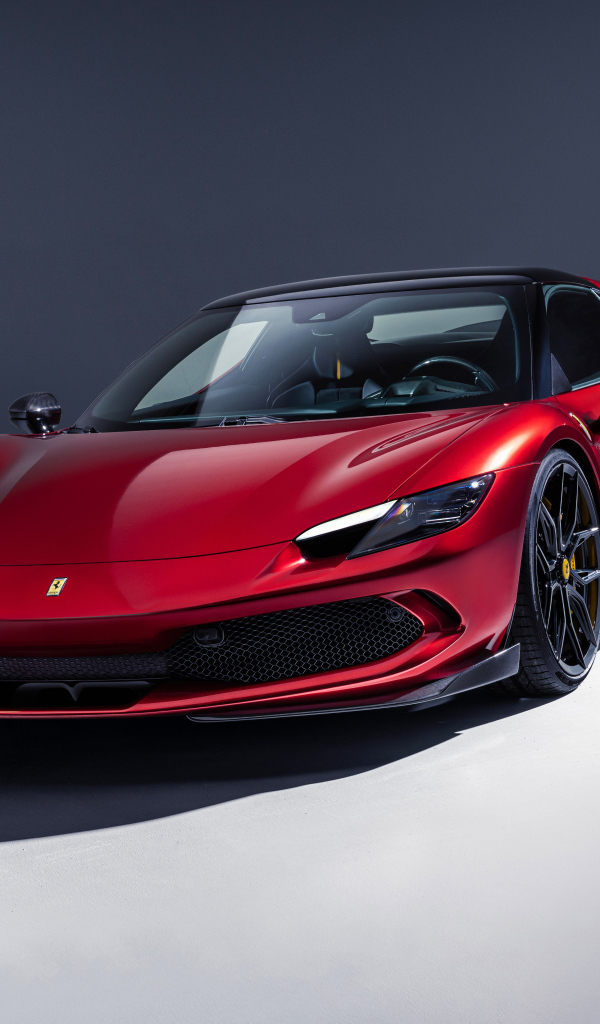 Быстрый красный автомобиль Novitec Ferrari 296 GTB Aero 2024 года на сером фоне