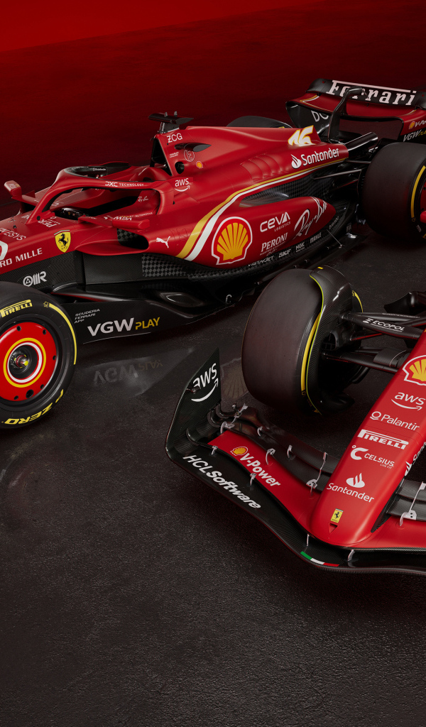 Два гоночных автомобиля  Ferrari SF-24 2024 года