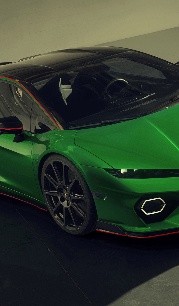 Зеленый спорткар  Lamborghini Temerario Alleggerita 2024 года