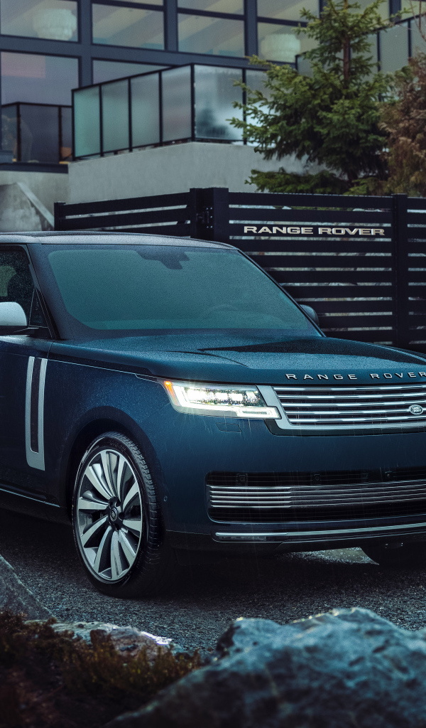 Большой внедорожник Range Rover SV Arete Edition 2024 года
