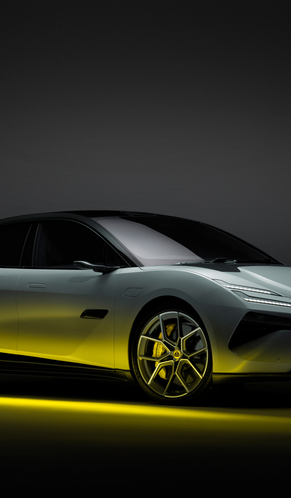Быстрый новый автомобиль  Lotus Emeya 2024 года