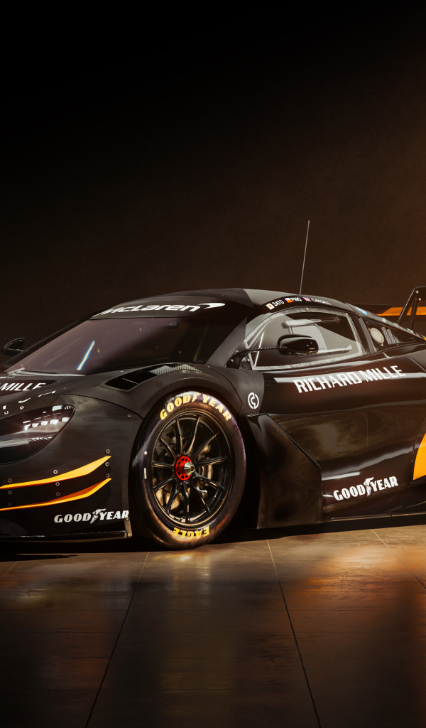 Гоночный автомобиль McLaren 720S GT3 EVO