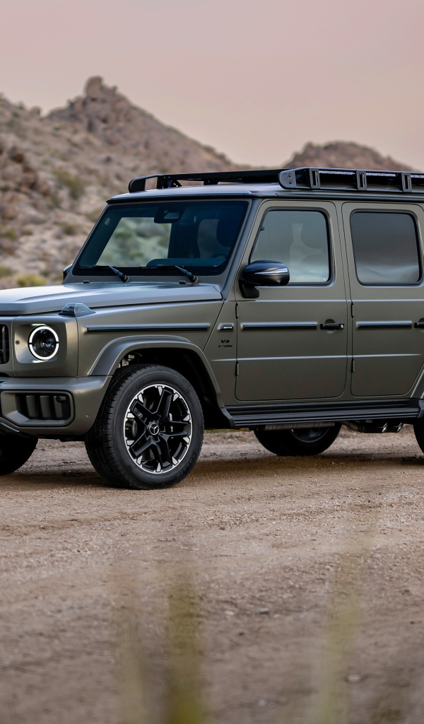 Большой внедорожник Mercedes-AMG G 63 2024  года