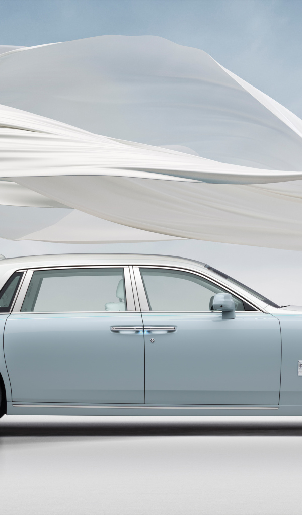 Автомобиль Rolls-Royce Phantom Scintilla 2025 года вид сбоку