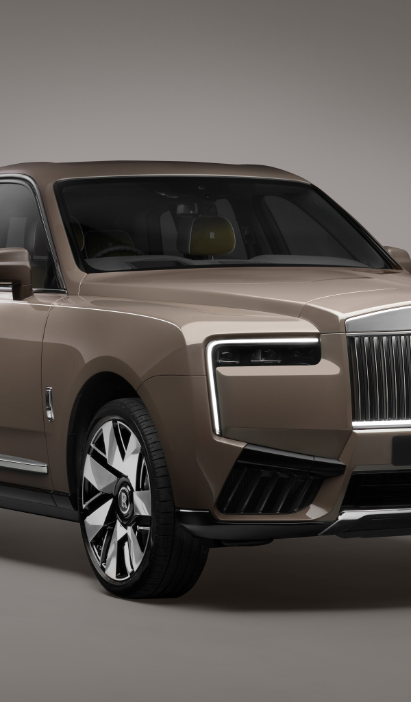 Автомобиль Rolls-Royce Cullinan Series II