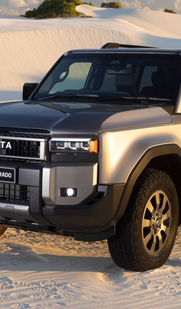 Внедорожник Toyota Land Cruiser Prado VX-R 2024 года