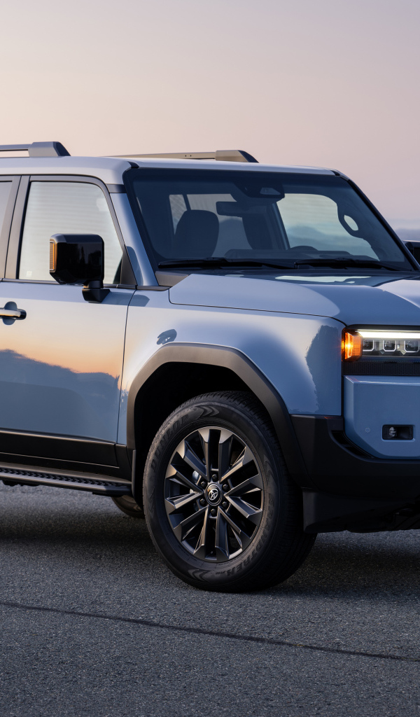 Внедорожник Toyota Land Cruiser 2024 года