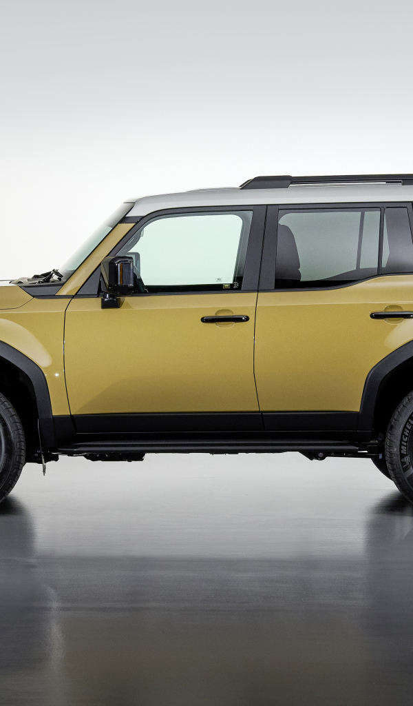 Вид сбоку на автомобиль Toyota Land Cruiser First Edition