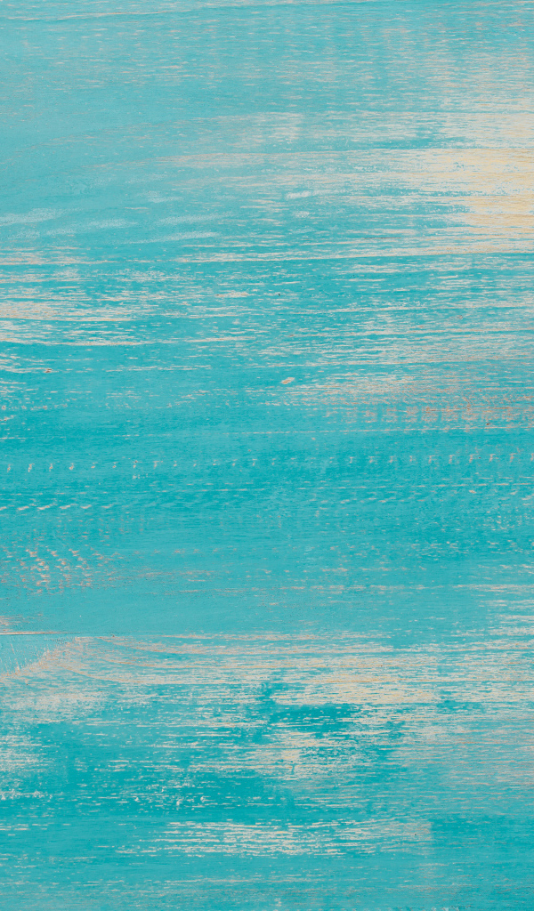 Старый потертый деревянный фон в светло-голубом цвете.