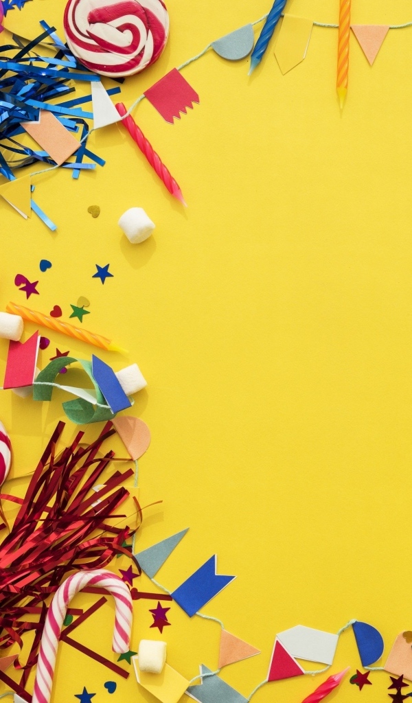 Желтый фон с декором для праздника 