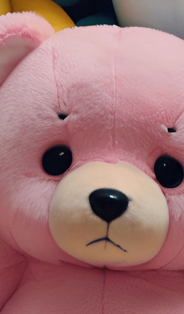 Разноцветные плюшевые медведи крупным планом