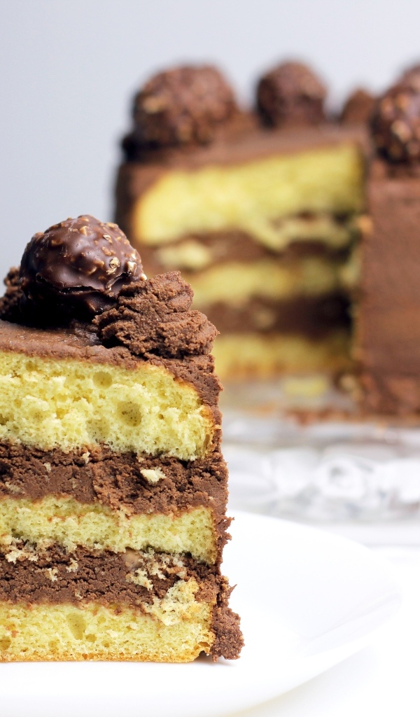 Вкусный шоколадный крем в торте