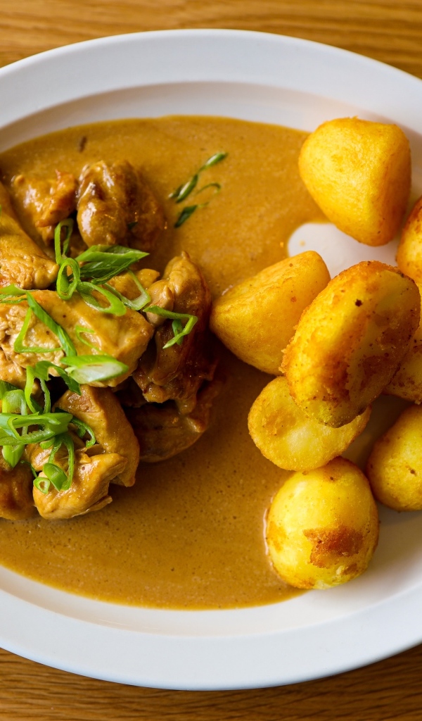 Курица терияки с картофелем в соусе