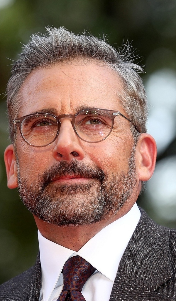 Стильный мужчина актер Стив Карелл