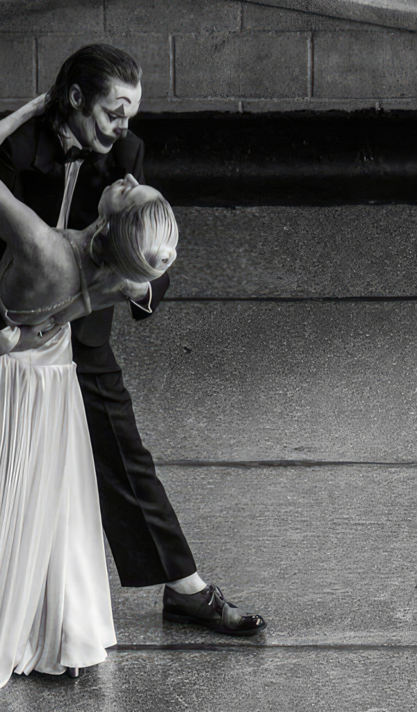 Леди Гага и Хоакин Феникс в фильме Джокер: Безумие на двоих