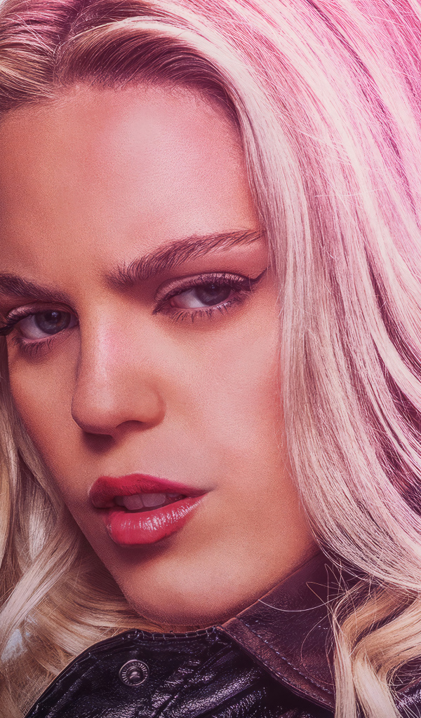 Рене Рэпп в фильме Дрянные девчонки, 2024