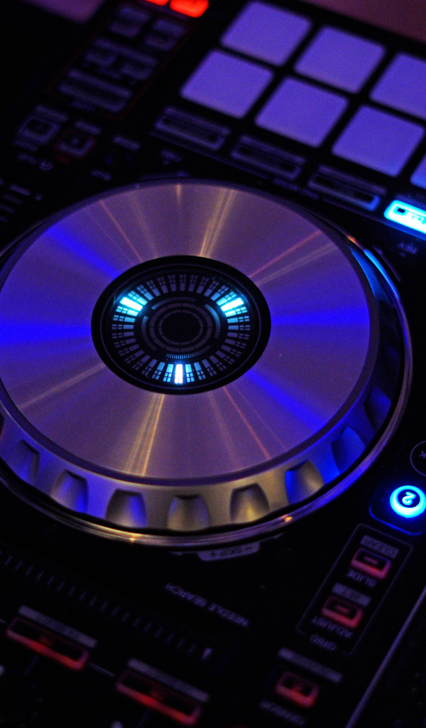 Инструмент диджейской установки