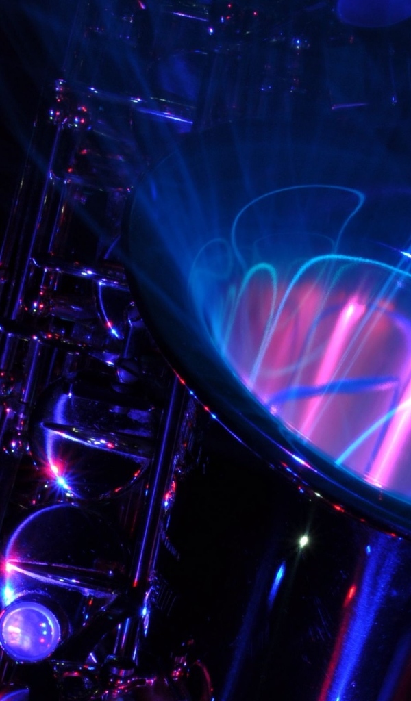 Неоновые волны вырываются из саксофона