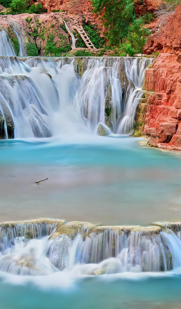 Водопад в национальном парке Гранд Каньон, Аризона. США