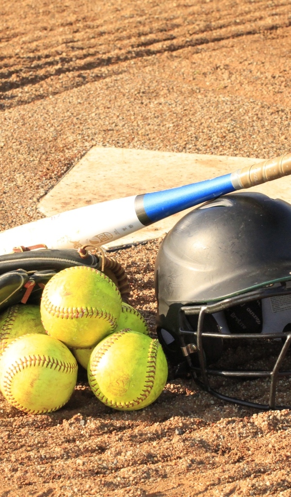 Атрибуты для игры в бейсбол на поле