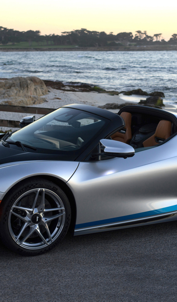 Гоночный автомобиль Pininfarina Battista Targamerica 2024 года