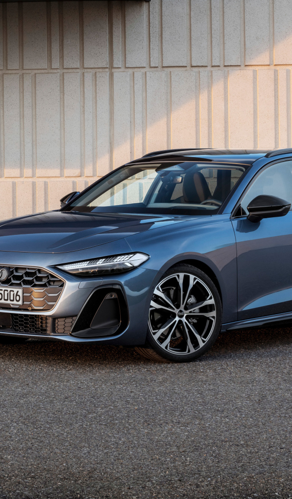 Автомобиль Audi A5 Avant TFSI quattro S line 2024 года