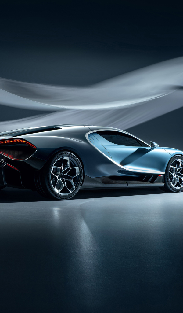 Презентация нового автомобиля Bugatti Tourbillon 2024 года