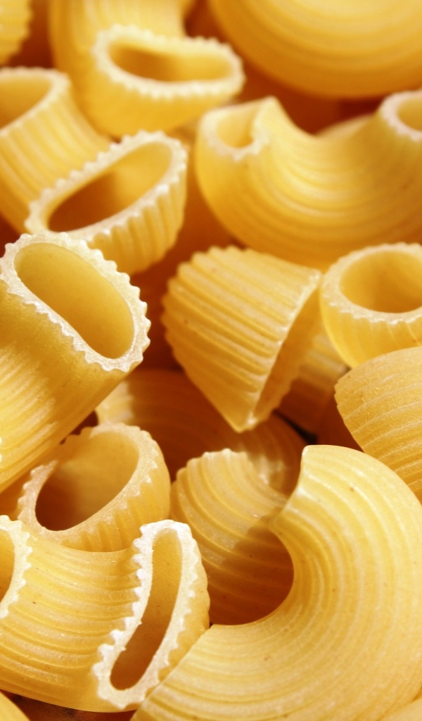 Большие макаронные изделия крупным планом