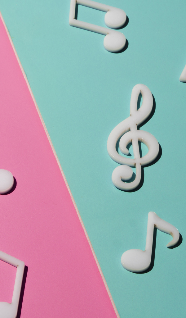 Розовый и голубой фон с нотами