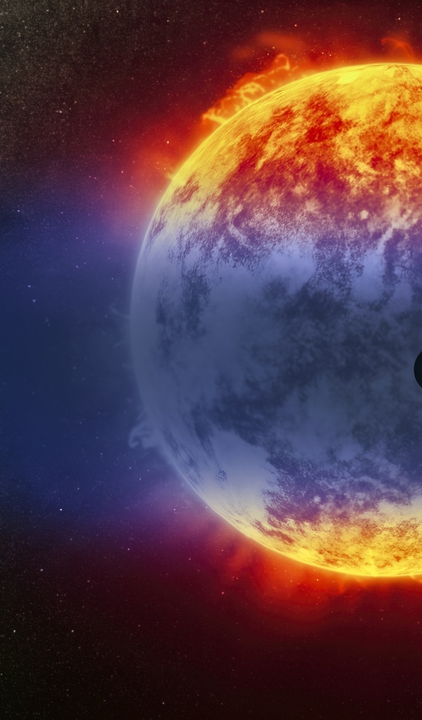 Маленькая планета на фоне солнца