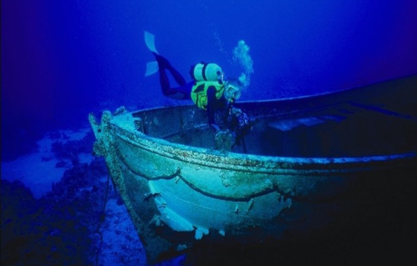 Затонувший корабль