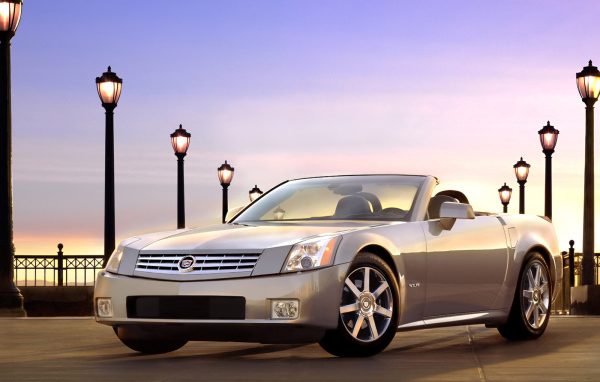Cadillac XLR