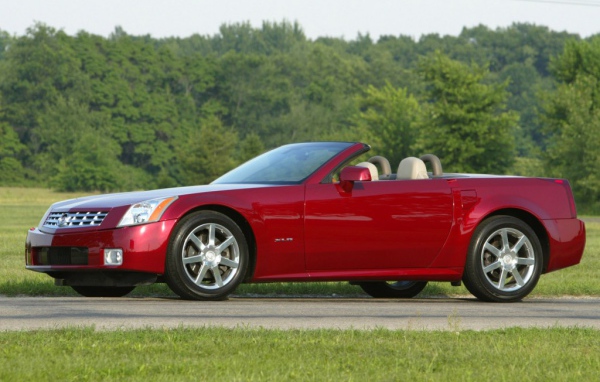 Cadillac XLR