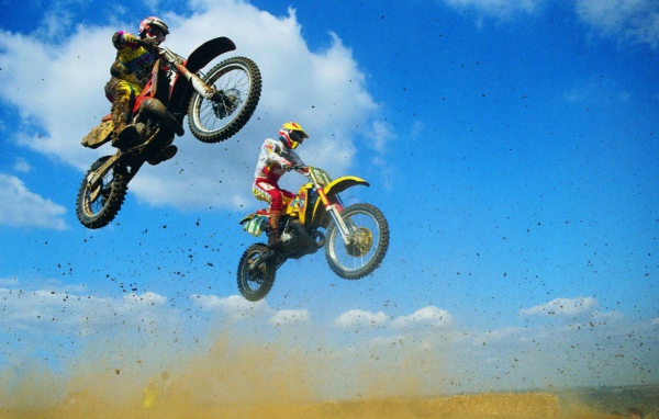 Гонки на мотоциклах