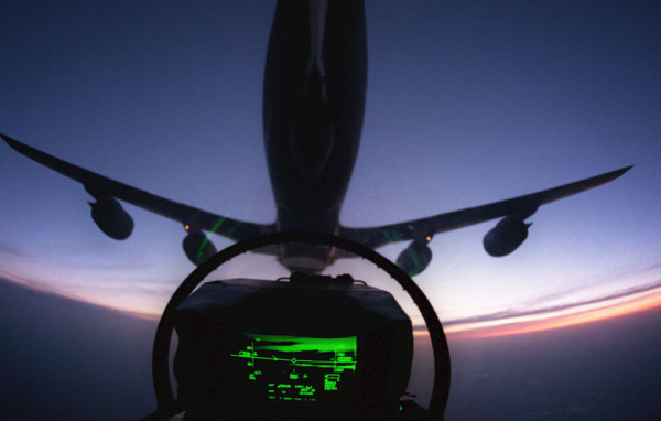 В кабине пилота