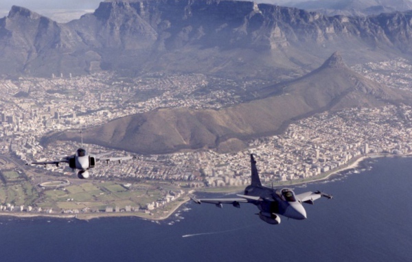 Два истребителя