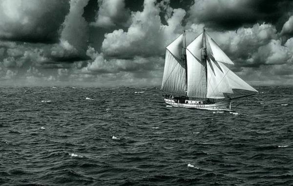 Парусник - обои на рабочий стол