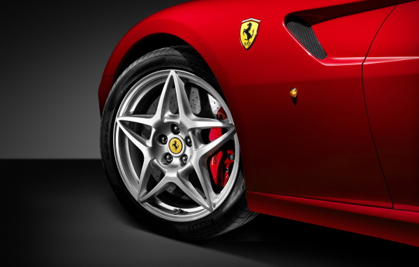 Переднее колесо Ferrari