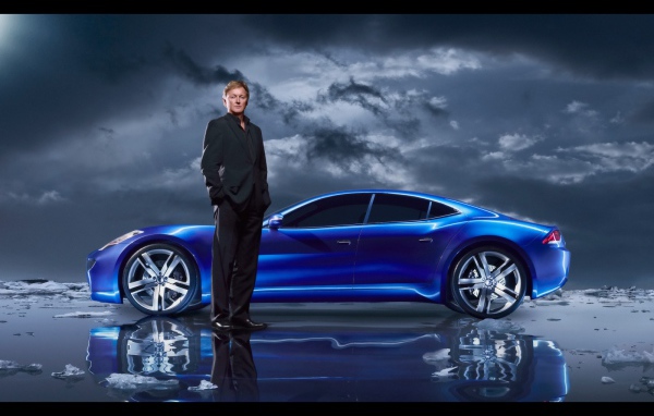 Голубой Fisker Karma