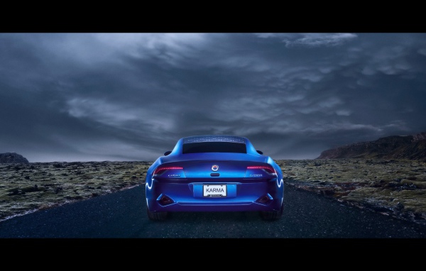 Fisker Karma вид сзади