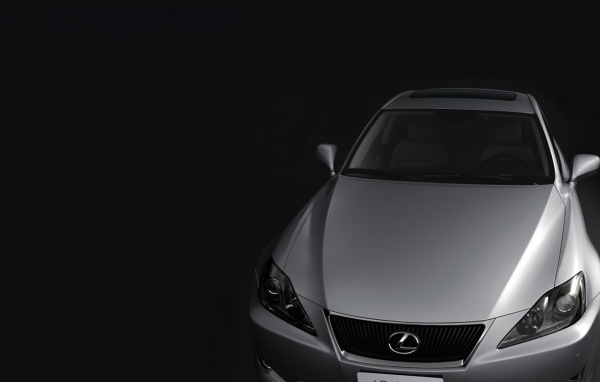 Черный Lexus IS 250